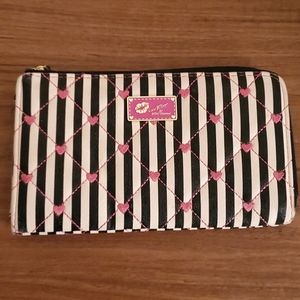 Betsey Johnson Zip Wallet